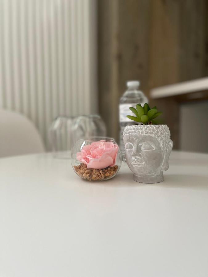 Prachtige Kamer In Centrum Brugge Met Badkamer ! Zewnętrze zdjęcie